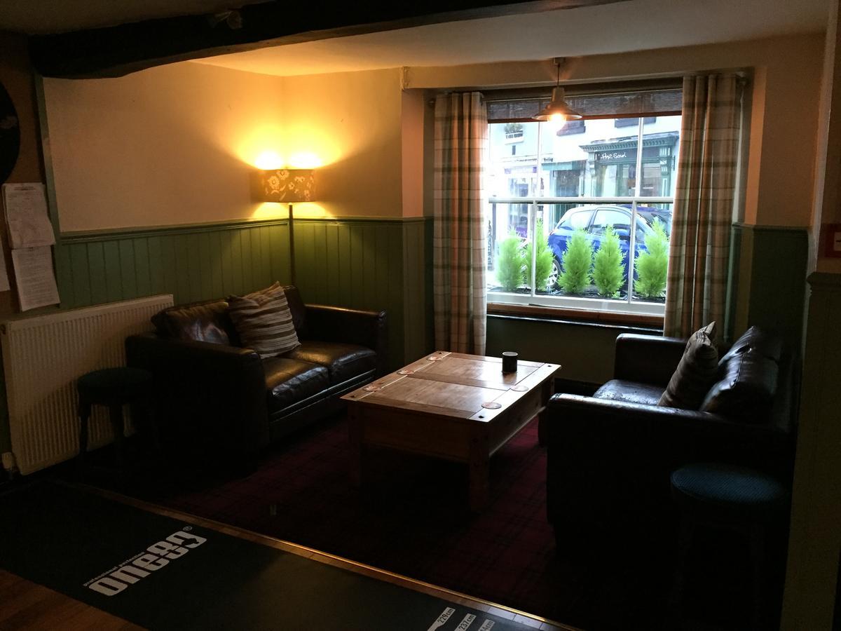 The Globe Inn Бакфастли Экстерьер фото